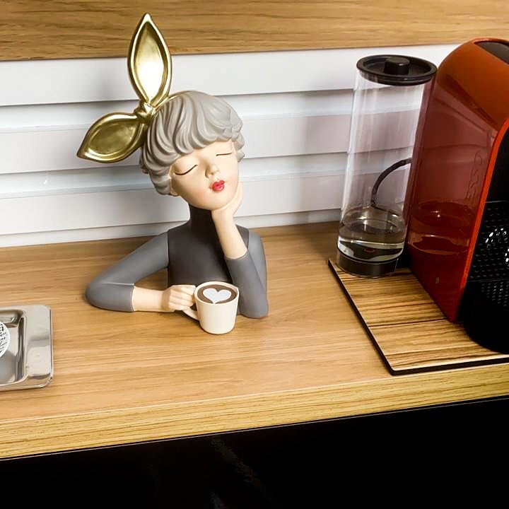 Lili Max Café